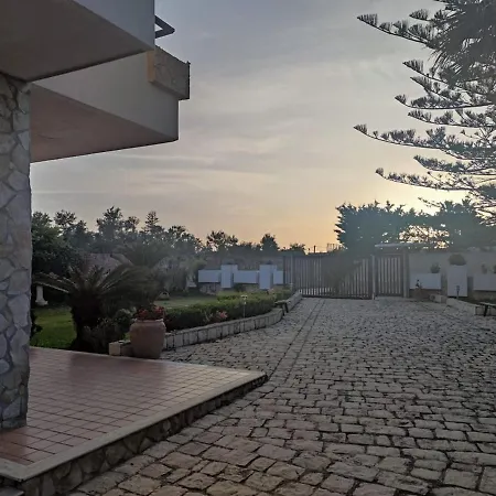 - Marzamemi Bed & Breakfast *
